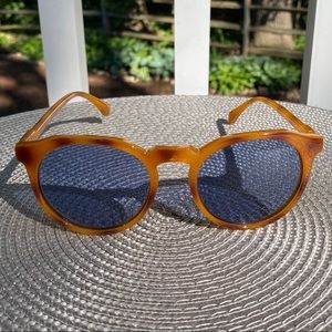 UO Orange Tortoise Sunglasses